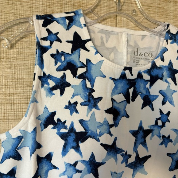 D&Co Tank Top Sz XXS Jersey Scoop Neck White Stars A500009 - Picture 4 of 7
